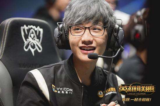 了他与这片 了他与这片