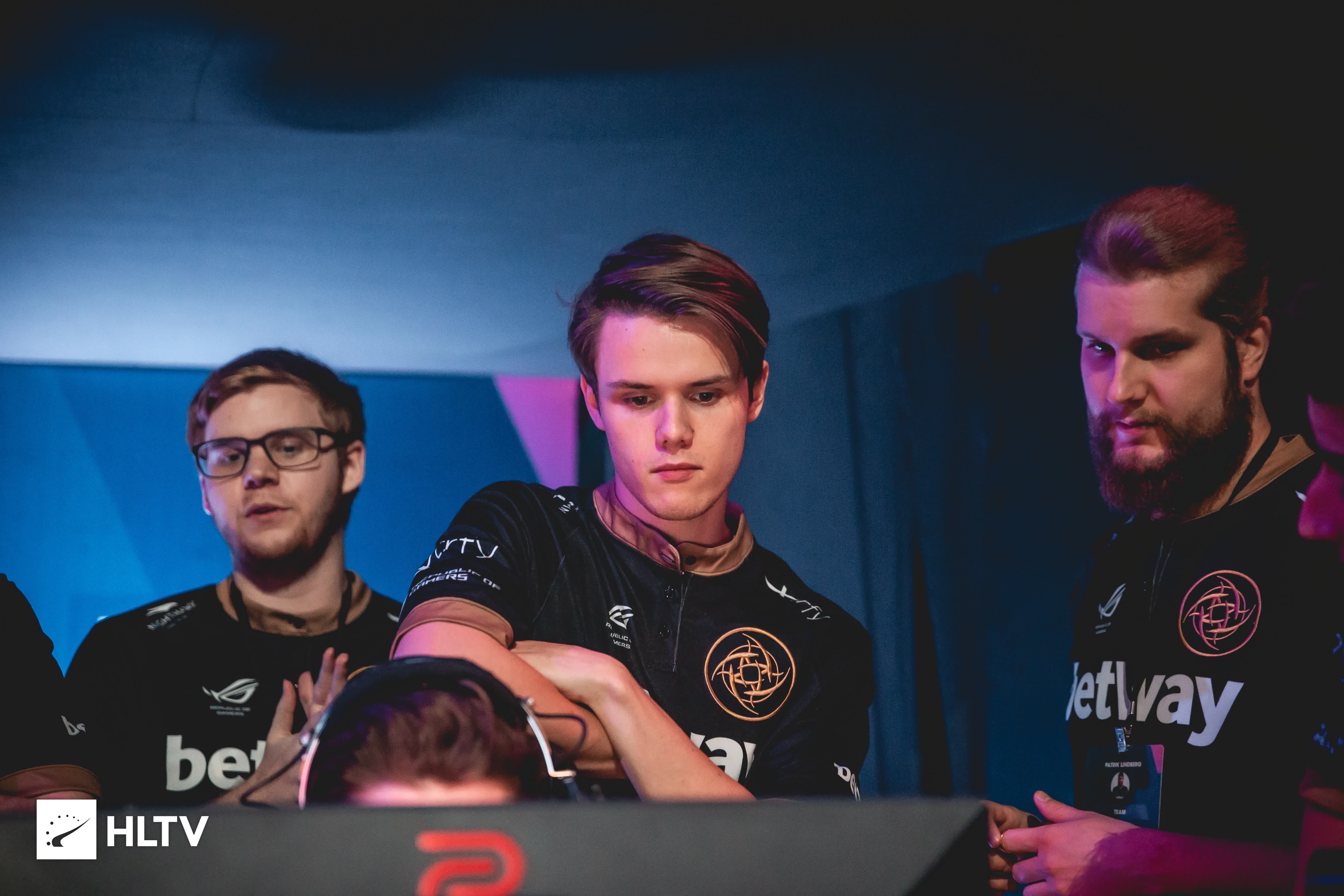 再掀热潮 再掀热潮