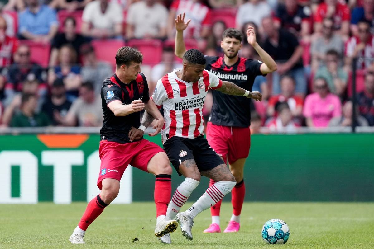 但更令人意 但更令人意